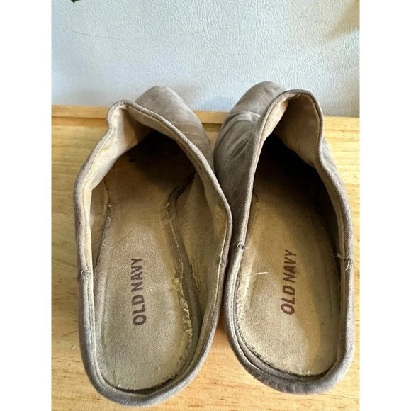 Old Navy Women’s size 10 Suede heels - Picture 6 of 7